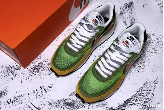  BV0073-300 sacai LD Green Nike Waffle Gusto 0427